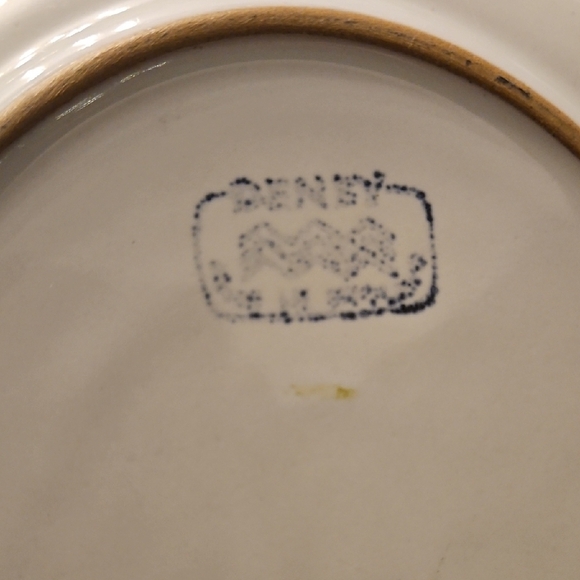 Elegant Olive Green Stoneware Tea Set - Picture 2 of 5